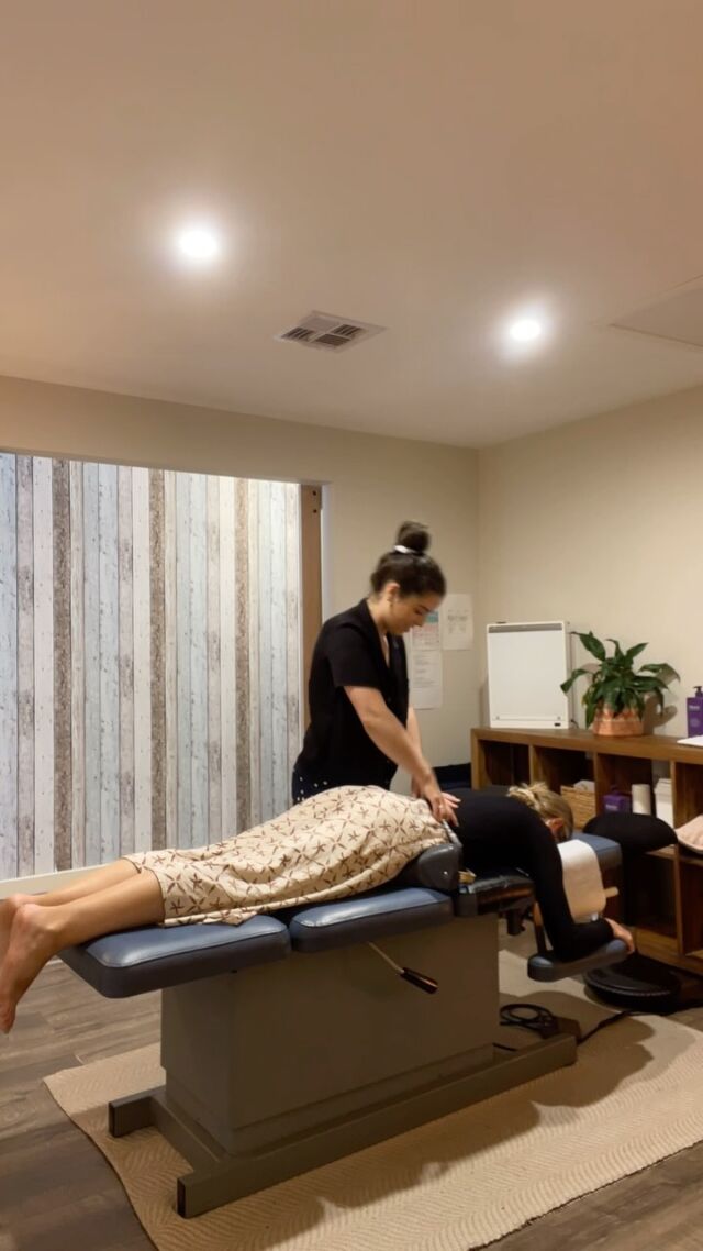 Happy Thursday! 

Feeling the discomfort in your neck or lower back and wondering why? 🤔 
When was the last time you had your posture and alignment assessed? ⏰ 

It’s common for us to spend hours in a forward-leaning position, affecting the natural curves of our spine. 😬 These shifts can lead to spinal misalignments and put extra stress on our spinal cord and nerves, hindering communication between the brain and body. 🧠💬 Think of it like someone slamming a door shut! Over time, this can result in chronic pain and inflammation. 😣 

But fear not! Adjustments can help restore movement and open those communication doors again. 🚪💆 Let’s keep the conversation flowing between our brain and body! 

#PostureAwareness #PainRelief
#frankstonchiropractor #neckpain #frankstoncommunity